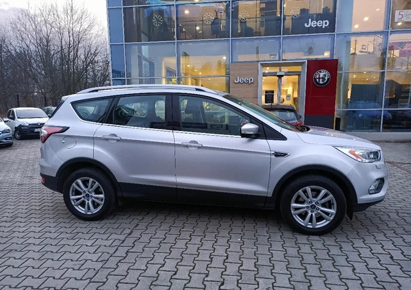 Ford Kuga cena 75900 przebieg: 81072, rok produkcji 2017 z Rzeszów małe 191